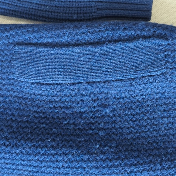 Men's 100% wool button down sweater by Saks fifth avenue! - Picture 2 of 7